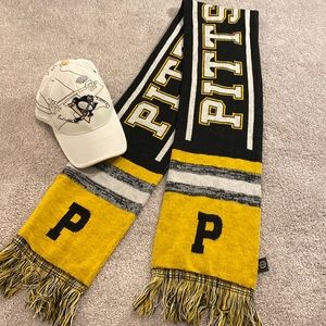 Pittsburgh Penguins Hat & Scarf Bundle